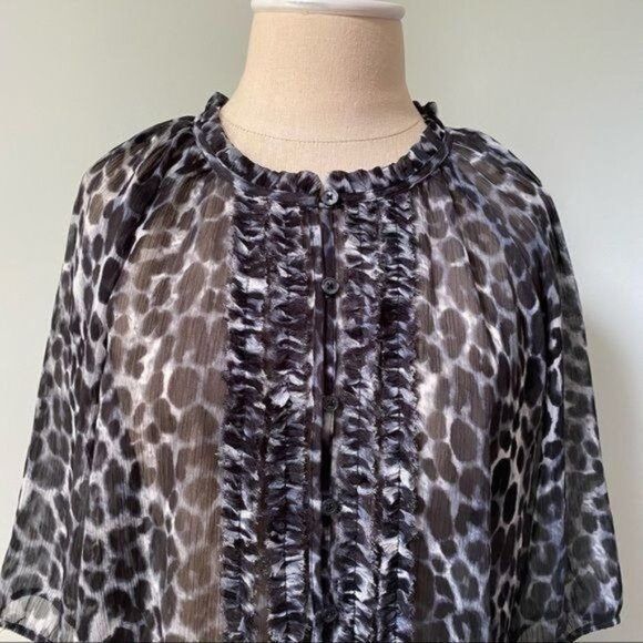 Express Sheer Animal Print Blouse Top - Picture 3 of 13